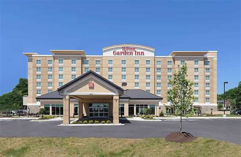 Hilton Garden Inn Atlanta Airport North 127 ̶1̶7̶0̶ Updated 2023