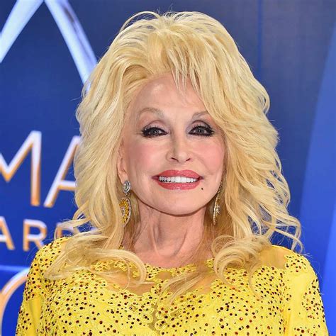 Dolly Partons Changing Looks Instyle