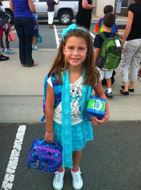 Back To School Sniff Shes In First Grade Now