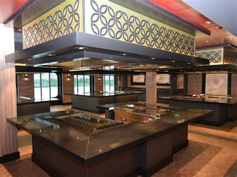 Fun, cheap and great teppanyaki ! The Teppanyaki restaurant, located on deck 6. Gene Sloan ...