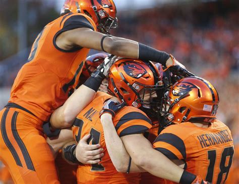 Goe: It's beginning to look like Oregon State has the state's best college football team ...