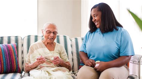 Personal Home Care Jobs In Home Caregiver Positions Kindred At Home