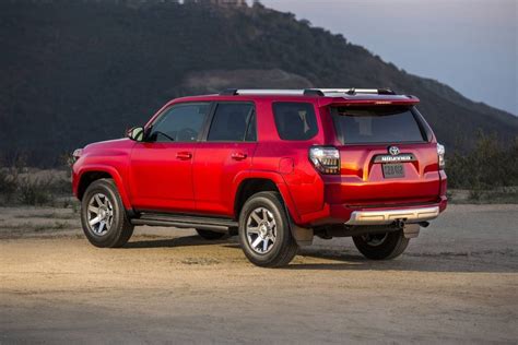 Toyota 4runner Interior Specs Options And Photos Tech Exclusive