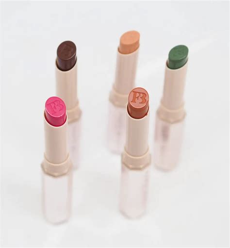 Fenty Beauty Mattemoiselle Plush Matte Lipstick British Beauty Blogger