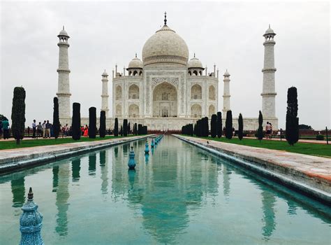 Taj Mahal Agra India Story Of A Symmetrical Love