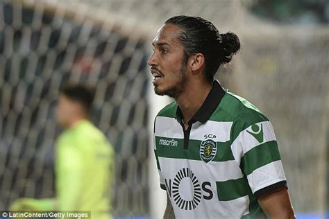 Statistika tijekom karijere (nastupi, golovi, kartoni) i povijest transfera. Brighton sign Ezequiel Schelotto from Sporting Lisbon | Daily Mail Online
