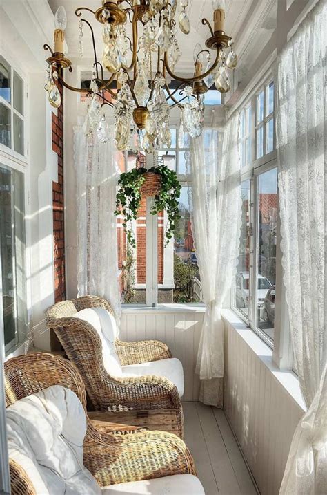 20 Small And Cozy Sunroom Design Ideas Homemydesign Quarto Shabby