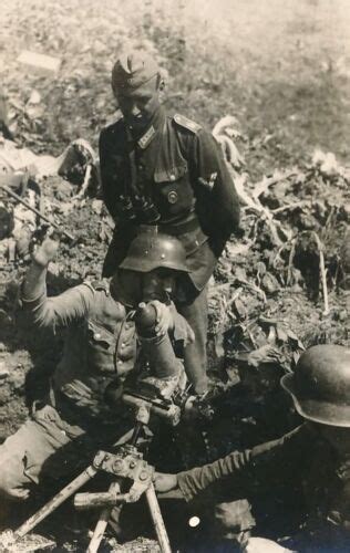 Ww2 Photo Wwii German Mortar Team In Action World War Two Wehrmacht