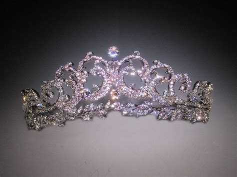 Created In 1936 By Cartier The Halo Scroll Tiara Was Purchased By