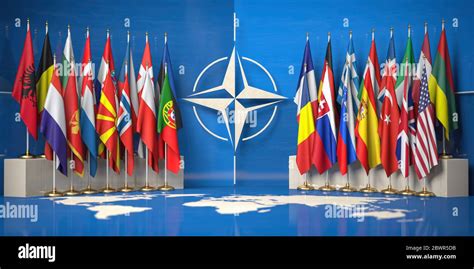 OTAN Drapeaux des membres de l Organisation du Traité de l Atlantique Nord et symbole de l OTAN