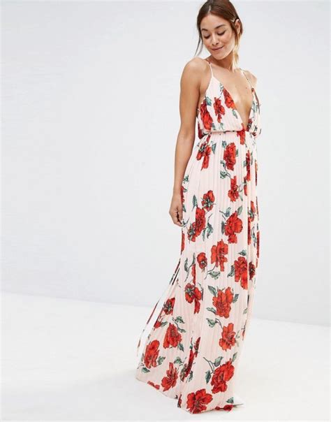 A Strappy Plunge Floral Maxi Dress Is Always A Good Idea Strappy Maxi Dress Maxi Dress Prom