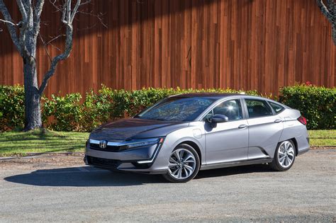 2018 Honda Clarity Plug In First Drive Review Automobile Magazine