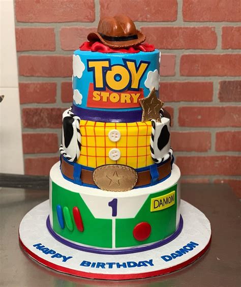 15 Eye Catching Toy Story Cake Ideas And Designs The Bestest Ever Toy Story Cakes Toy Story