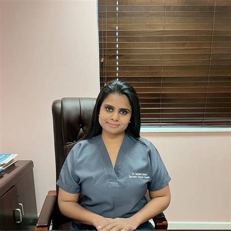 Dr Natasha Naidoo Surgeon Doctor In Richards Bay