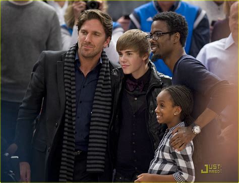 Justin bieber ile ilgili en çok aranan terimler. Justin Bieber: Anyone Can Live Their Dreams | Photo 403278 - Photo Gallery | Just Jared Jr.