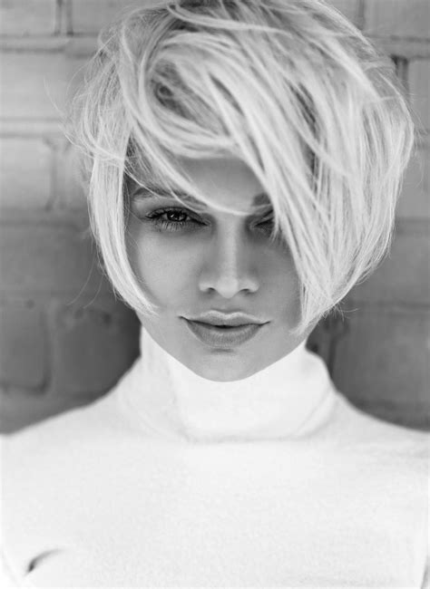 Pin By Dubejo On Cheveux Courts Femme 60 Ans Short Hair Haircuts