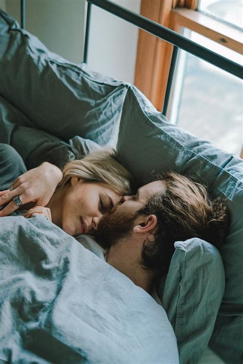 4 Tips For Coaxing Your Guy To Cuddle More Pairedlife