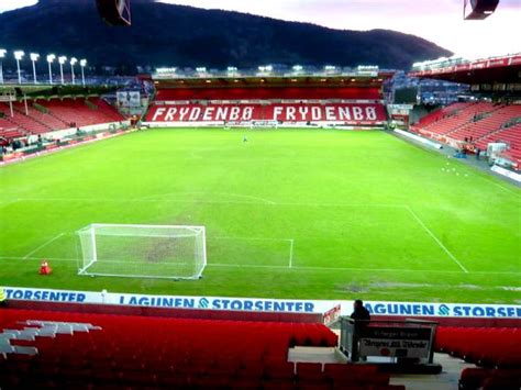 This article about brann stadion is a stub, an article too short to provide more than rudimentary information about a subject. Noorwegen - SK Brann - Resultaten, programma's, selectie ...