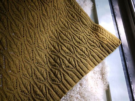 Ravelry Hourglass Throw Pattern By Anne Hanson