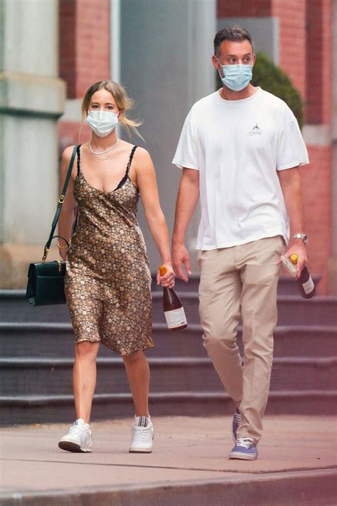 Her story is proof that you cannot control the timing. 46+ Jennifer Lawrence Husband Background - mojitocantina.com