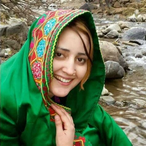 HD Wallpapers Pathan Afghan Babe And Beautiful Pashto Girl