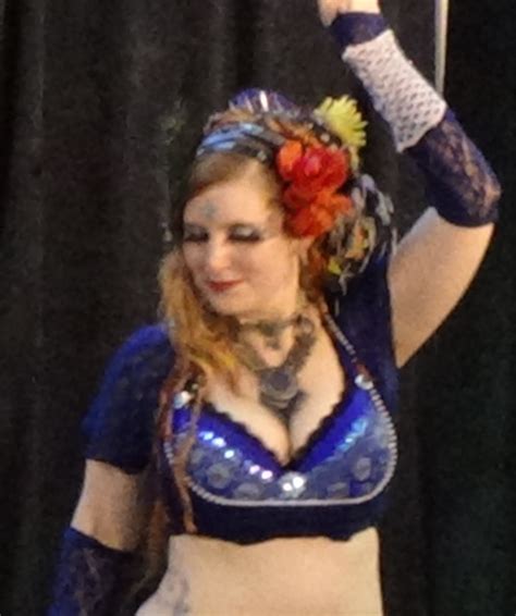5 Examples Of Do It Yourself Cabaret Style Belly Dance Bras And Belts Belly Dance Eugene