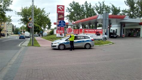 Policewoman Of Police In Tomaszów Cc0 Public Domain Toma Flickr