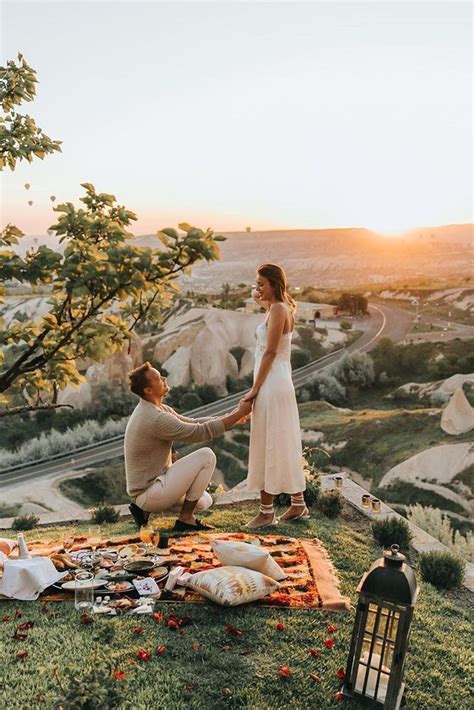 21 Best Proposal Ideas For Unforgettable Moment Wedding Proposals