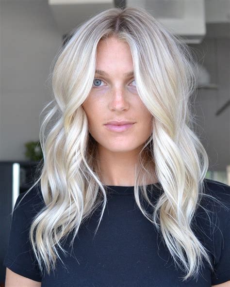Long Platinum Layers With Middle Part Platinum Blonde Hair Color Ice