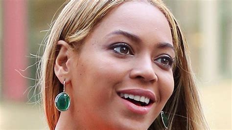 Fresh Face Beyoncés Secret Nose Job Revealed By Top Plastic Surgeons