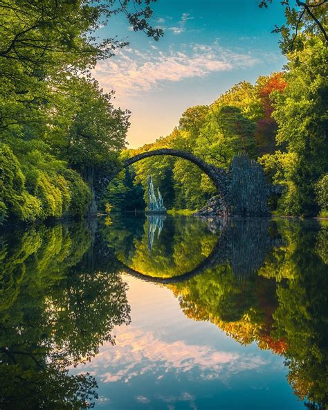 An Arched Devils Bridge In Kromlauer Park Germany Rmostbeautiful