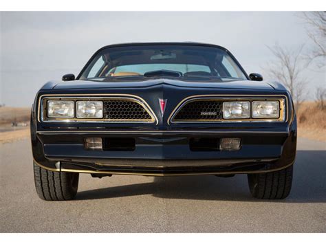Add to the rarity that it's a factory screaming chicken delete, radio delete and power lock delete, and the chances are this is a very. 1977 Pontiac Firebird Trans Am for Sale | ClassicCars.com ...
