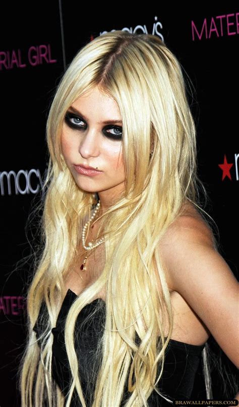 Taylor Momsen Of The Pretty Reckless This Girl Can Sing Taylor