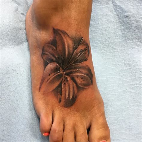 50 Creative Tiny Foot Tattoo Ideas That Will Make You Feel Like A Queen