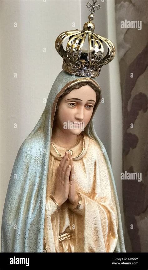 Mother Mary Stock Photo Alamy