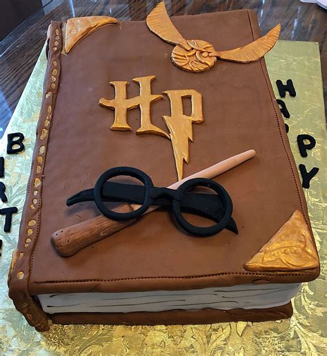 Harry Potter Book Cake Harry Potter Monster Book Harry Potter Bday