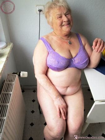Collection Of Very Old And Fat Amateur Grannies Pics Xhamster