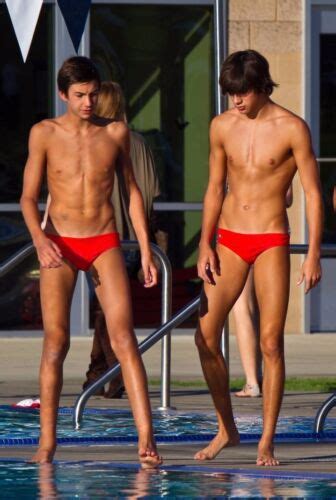 Shirtless Male Swimmer Pool Jocks Guys Hunks Speedo Bare Foot Photo X