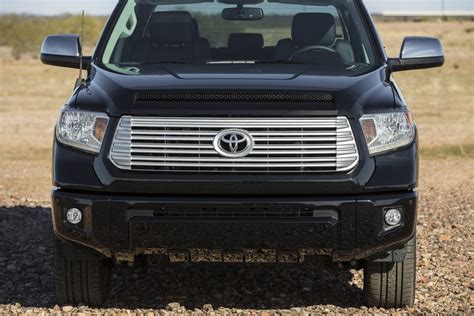 2014 Toyota Tundra Gets Redesigned Autoevolution