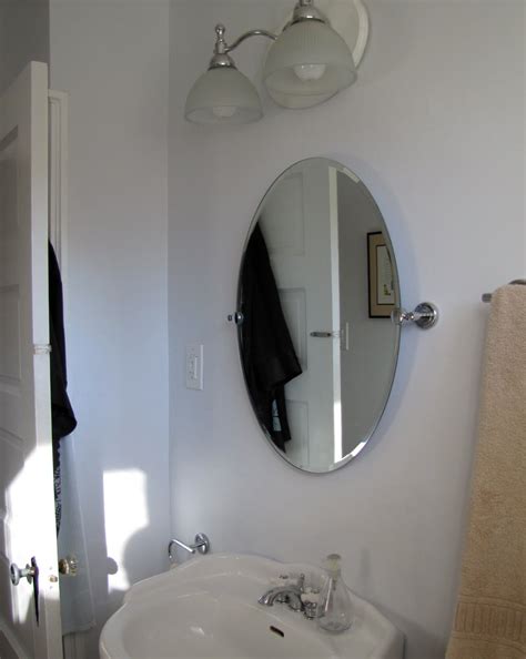 You (and your space) look your best with the help of a modern bath mirror. Mad for Mid-Century: Our Mid-Century Modern Bathroom Mirror
