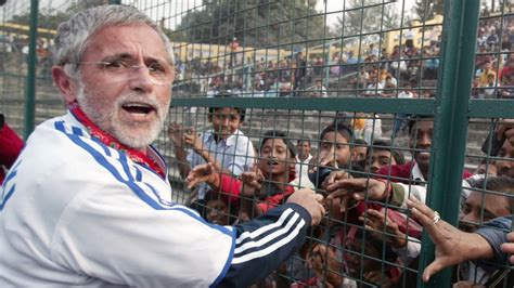 Sie besuche ihn täglich im pflegeheim. Histórico goleador alemán Gerd Müller cumple 75 años ...