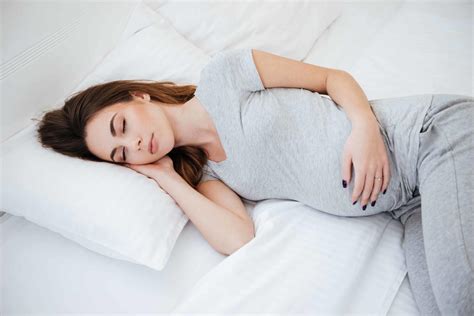 Here are 10 best mattress for pregnancy that offer comfort and support as you'll bear the precious gift in your womb. Pregnancy & Sleep | The Mattress Nerd