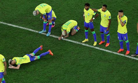 Selección De Brasil Futbolistas Rompen En Llanto Tras Quedar Fuera Del