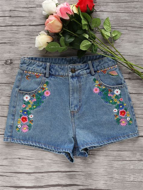 denim floral embroidery shorts light blue roupas bordadas customisacao de roupas roupas