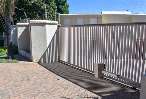 Sliding Gates Installation Melbourne Chainmesh Security Fencing