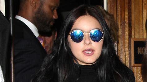 Ariel Winter Flaunts Her Curves In Smoking Hot Cut Offs See The Pics