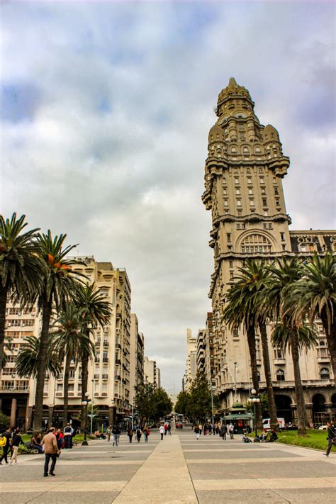 Uruguay Visite De La Capitale Montevideo Keep Traveling