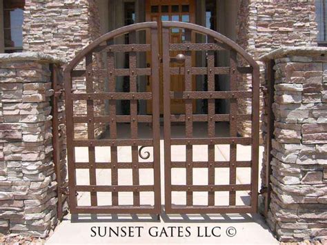 Courtyard Gates Phoenix Arizona Sunset Gates Modern Square Gate