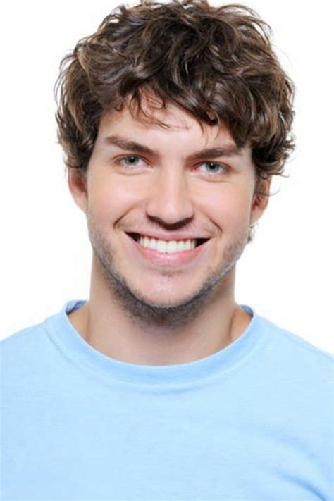 63 astuces pour les hommes avec des cheveux frisés. | Men's curly