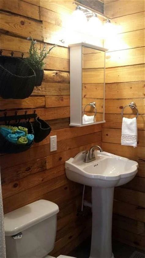 Diy Pallet Bathroom Wall Paneling Easy Pallet Ideas